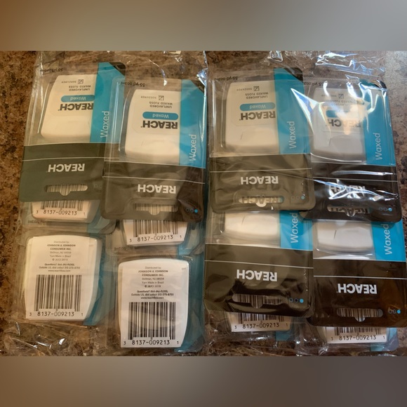 12 pack of Reach Dental tape - Picture 1 of 2